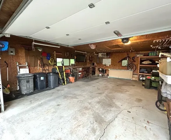 $195,500 | 164 North 2551st Road, Peru, IL 61354