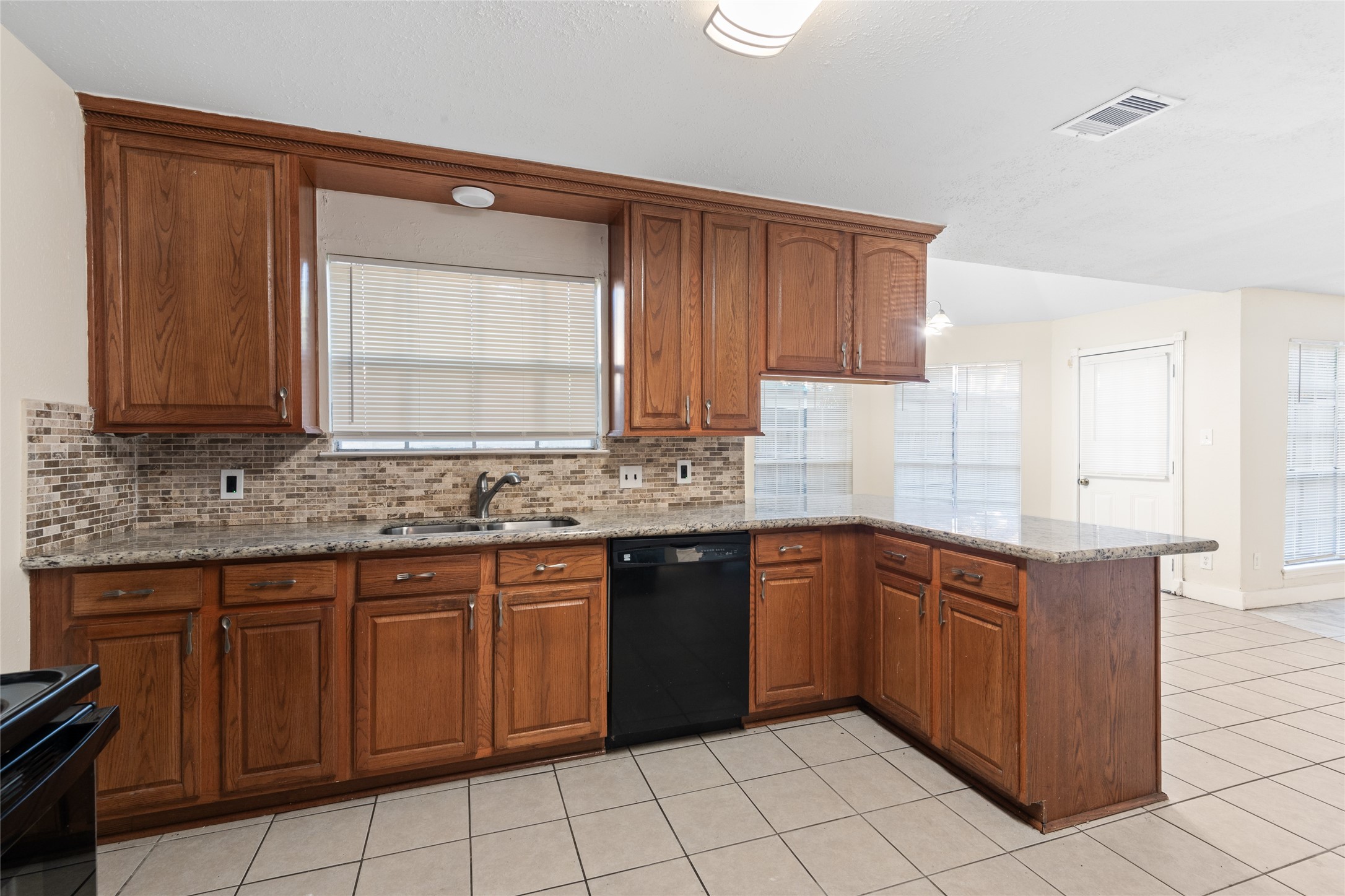 14714 Ridgechase Lane Houston, TX 77014 - Photo 11 of 29