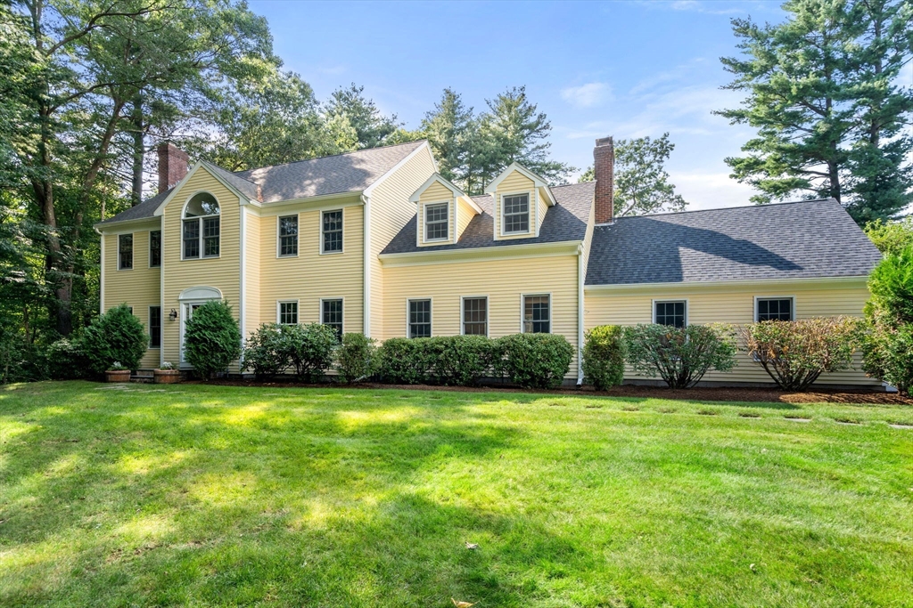 18 Saunders Road Sudbury, MA 01776 - Photo 1 of 29 Gallery Image 1