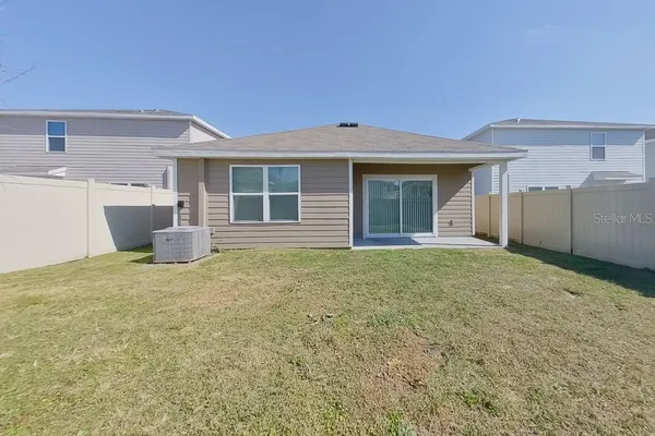 $1,795 | Undisclosed Address, Ocala, FL 34476