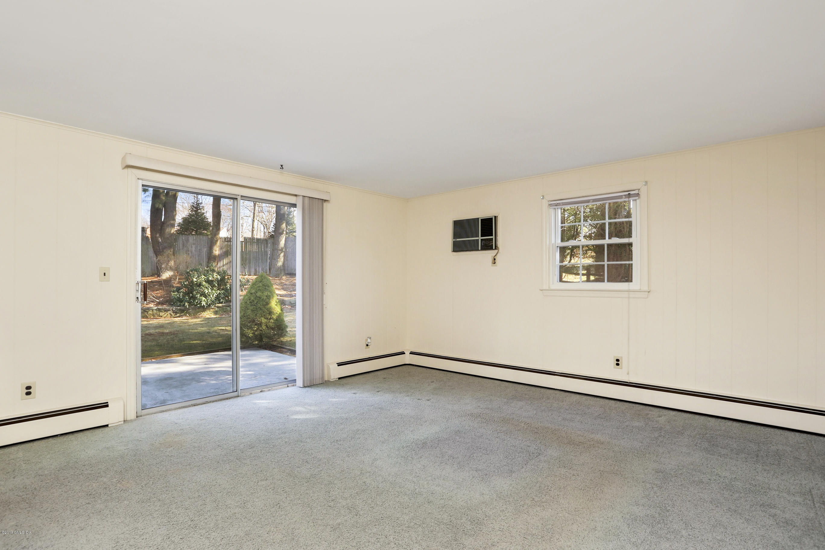 565 River Road Cos Cob, CT 06870 - Photo 14 of 21 565 River Rd Cos Cob CT 06807-print-021-