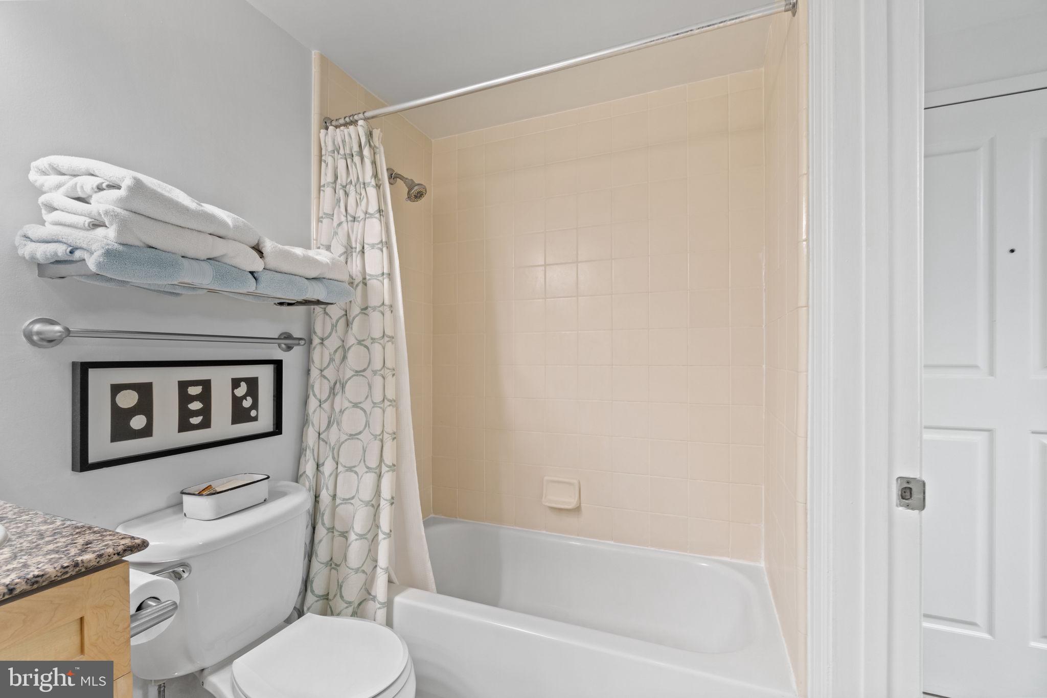 777 7th Street Northwest, Unit 723 Washington, DC 20001 - Photo 11 of 20