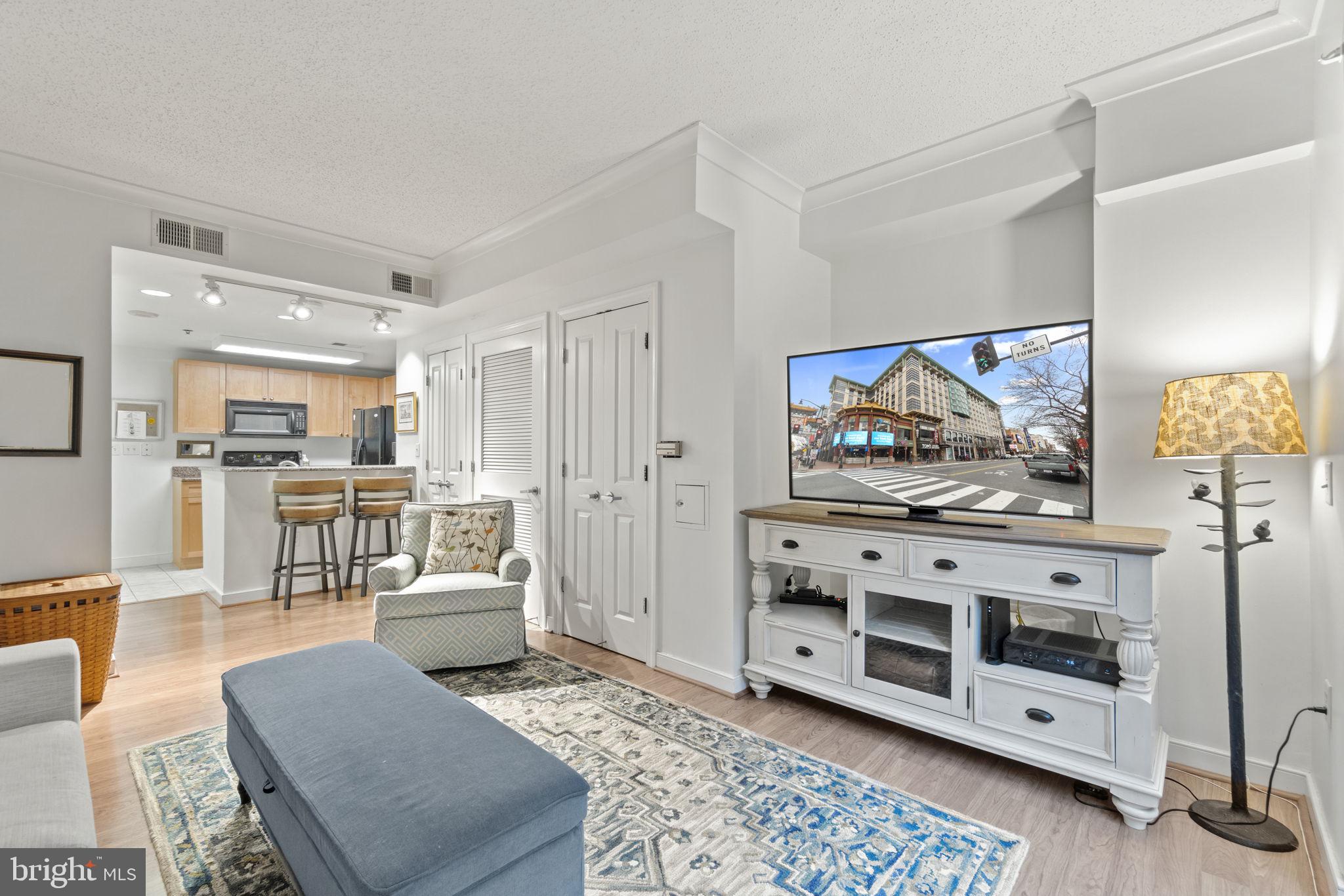 777 7th Street Northwest, Unit 723 Washington, DC 20001 - Photo 3 of 20