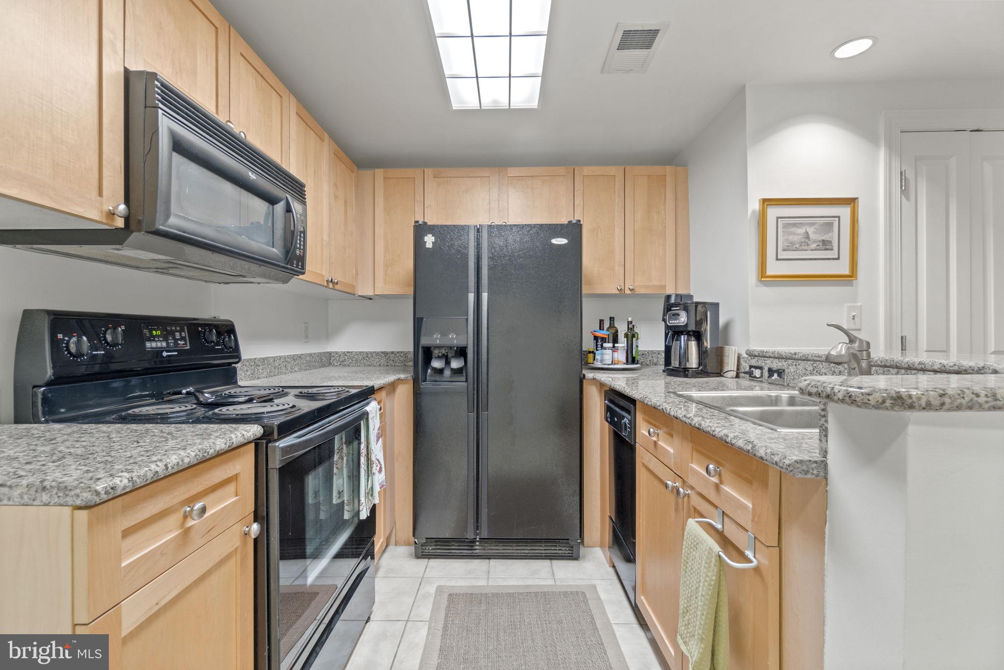 777 7th Street Northwest, Unit 723 Washington, DC 20001 - Photo 8 of 20