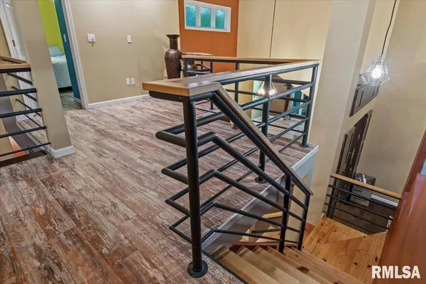 $599,900 | 200 South Koke Mill Road, Springfield, IL 62704