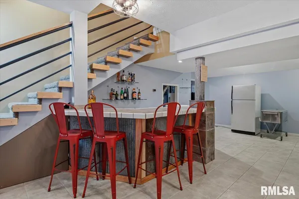 $599,900 | 200 South Koke Mill Road, Springfield, IL 62704