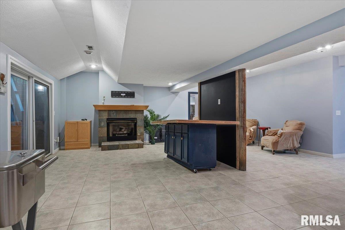 200 South Koke Mill Road Springfield, IL 62704 - Photo 38 of 66