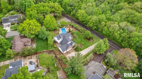 $599,900 | 200 South Koke Mill Road, Springfield, IL 62704
