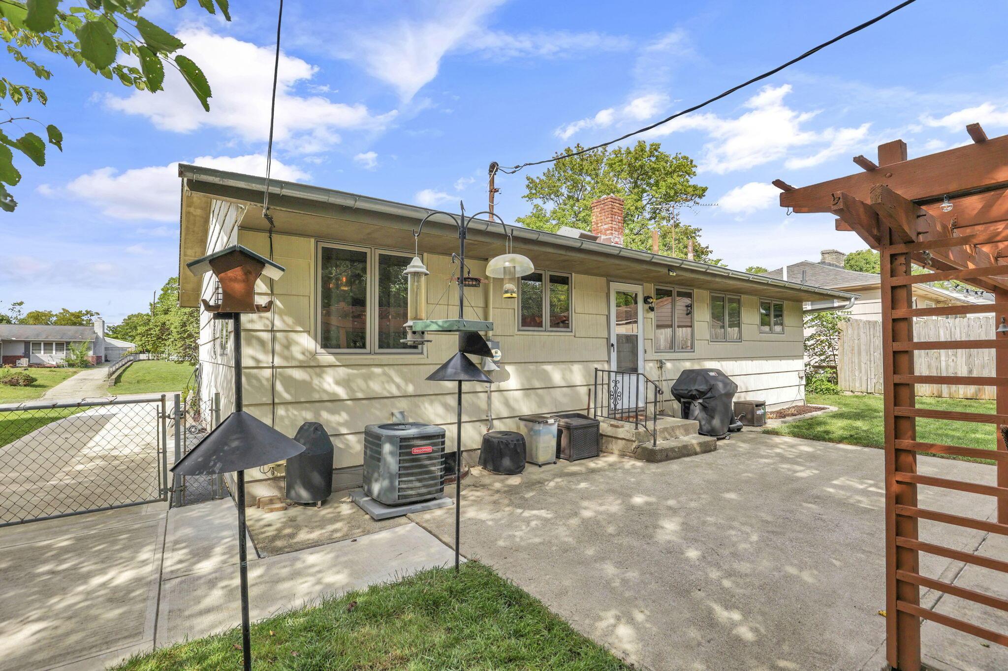 2673 Shrewsbury Road Columbus, OH 43221 - Photo 55 of 65 55-web-or-mls-0N4A7563