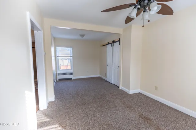 $1,175 | 301 South Main Street, Mechanicville, NY 12118