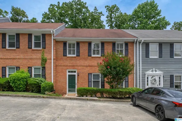 $309,000 | 30 The Falls Drive, Birmingham, AL 35216