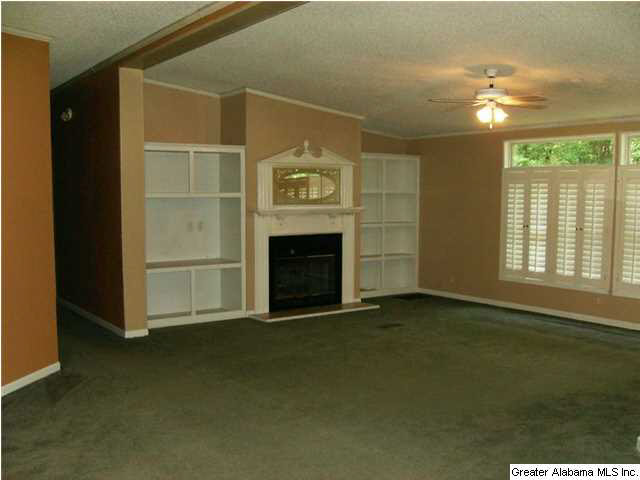 1250 County Road 152 Jemison, AL 35085 - Photo 10 of 22