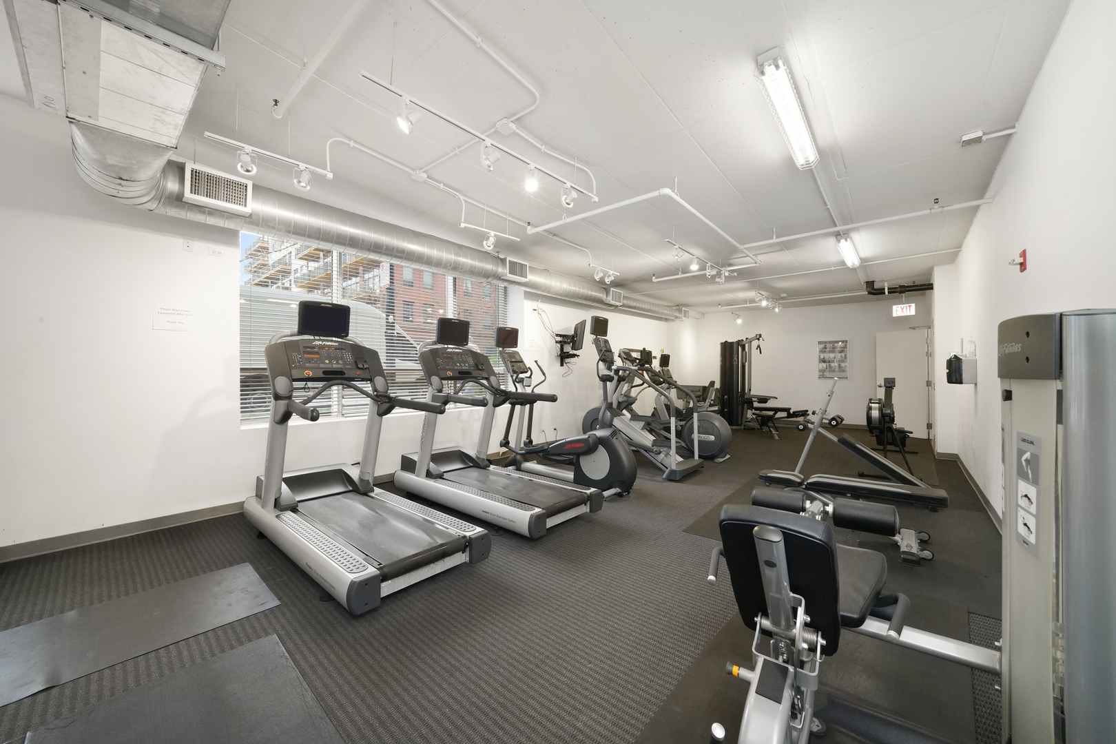 212 East Cullerton Street, Unit 1009 Chicago, IL 60616 - Photo 13 of 19