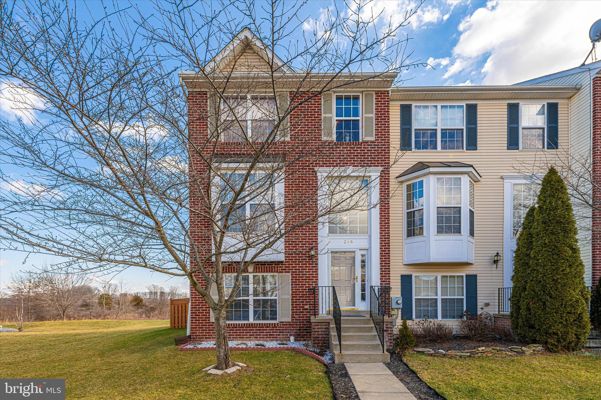 216 Timber View Court Frederick, MD 21702 - Photo 3 of 62 Gallery Image 3
