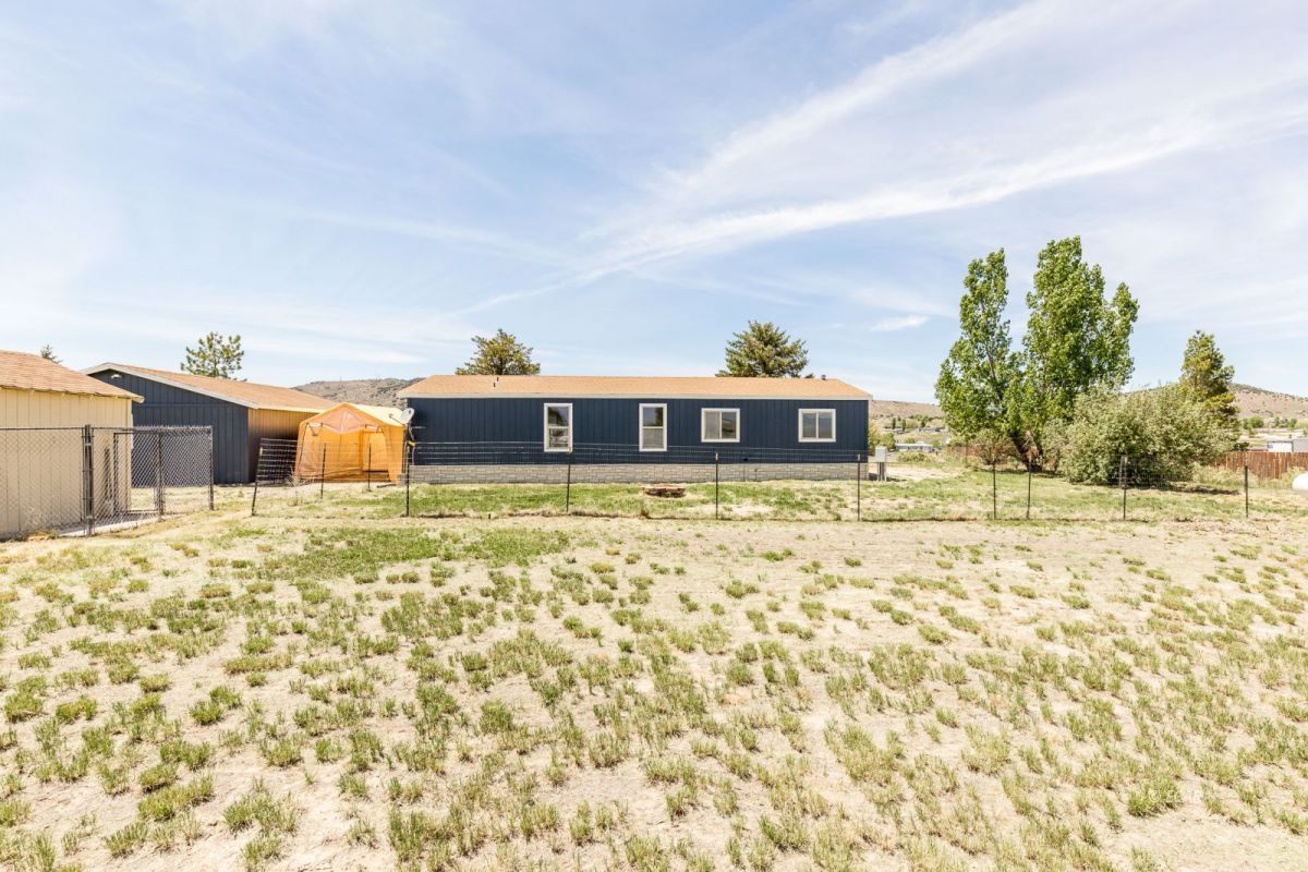 843 Spring Valley Parkway Spring Creek, NV 89815 - Photo 28 of 35 Gallery Image 28