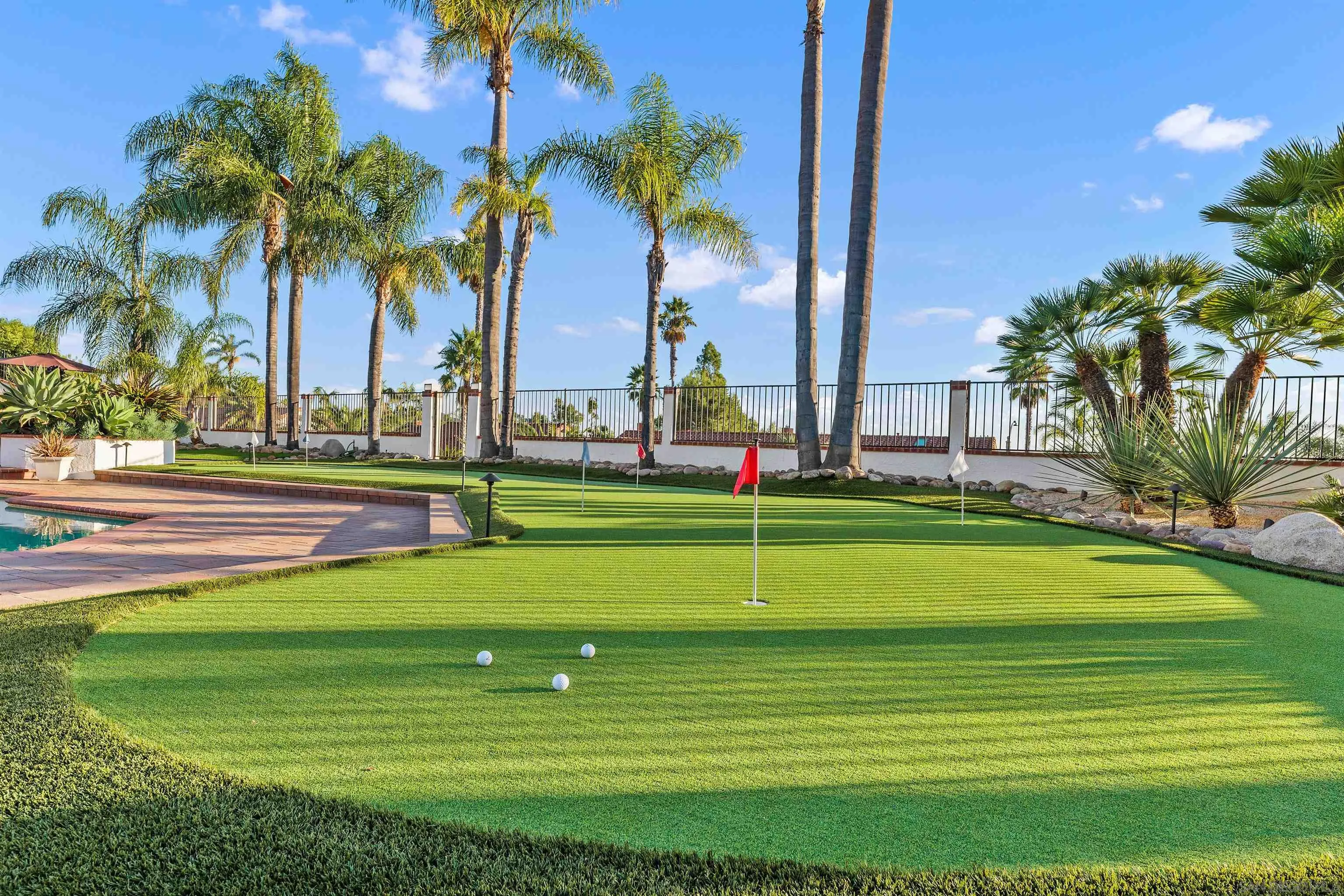 1611 Stoneridge Circle Escondido, CA 92029 - Photo 23 of 30 a view of a park with palm trees