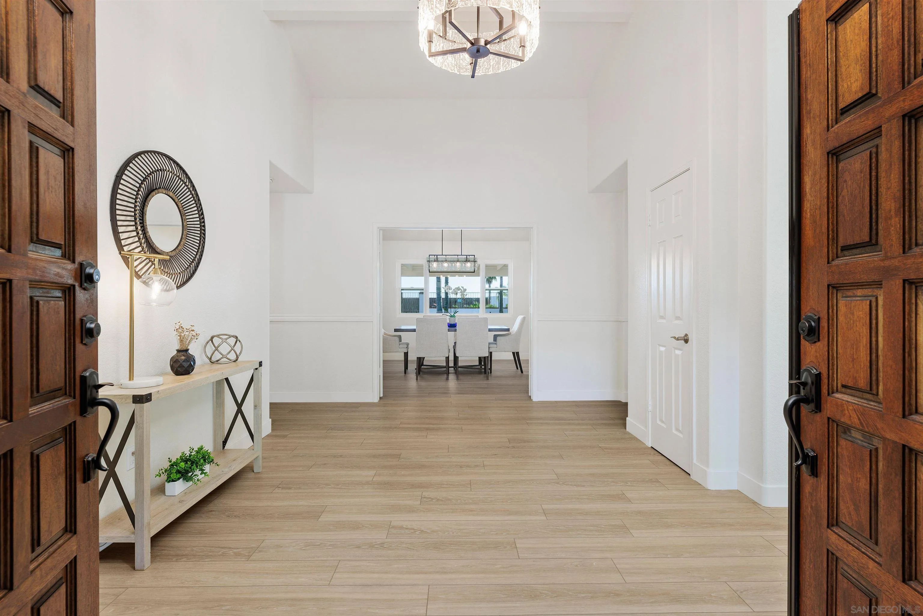1611 Stoneridge Circle Escondido, CA 92029 - Photo 6 of 30 a view of an entryway with wooden floor