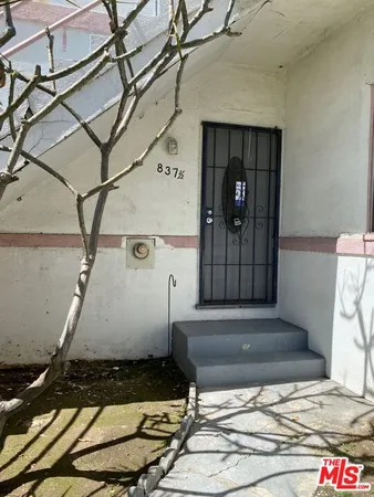$2,100 | 837 North Alexandria Avenue, Unit 1/2, Los Angeles, CA 90029