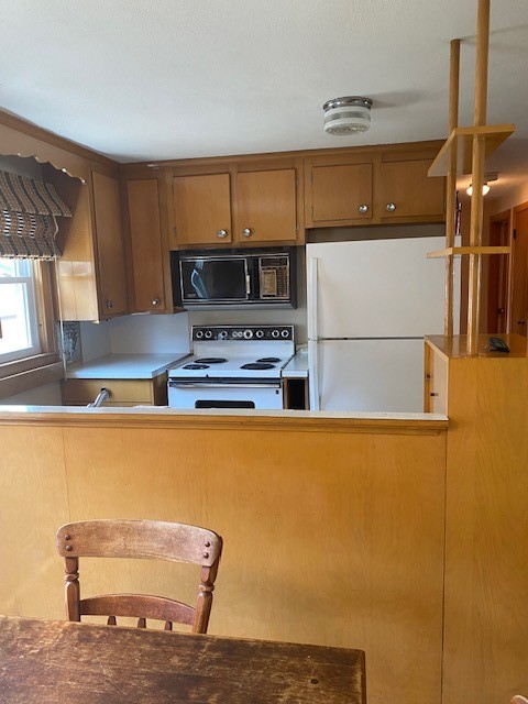 30 Amherst Road Warwick, RI 02889 - Photo 14 of 43