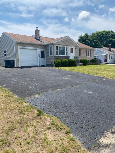 30 Amherst Road Warwick, RI 02889 - Photo 2 of 43
