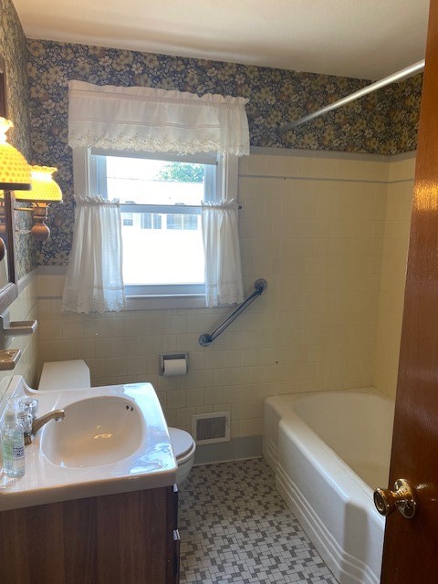30 Amherst Road Warwick, RI 02889 - Photo 29 of 43