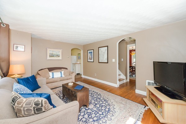 40 Reed Street Arlington, MA 02474 - Photo 6 of 30 Gallery Image 6