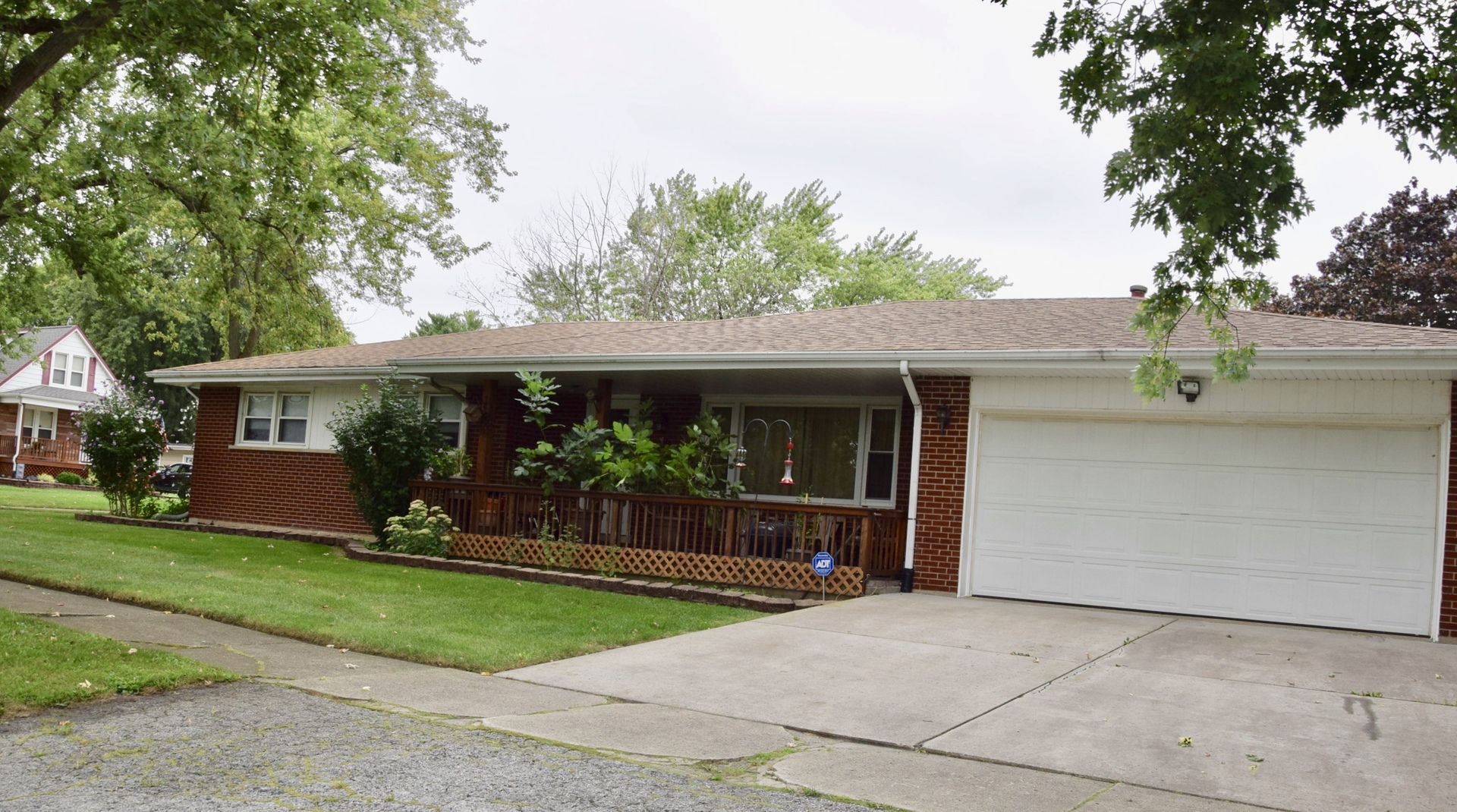3449 Phillips Avenue Steger, IL 60475 - Photo 2 of 25 front view of house with a yard