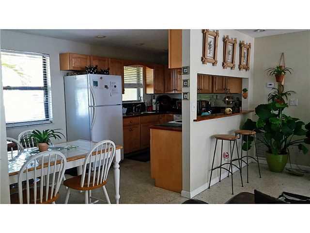 905 Northwest Terrace Road Stuart, FL 34994 - Photo 10 of 20 Gallery Image 10