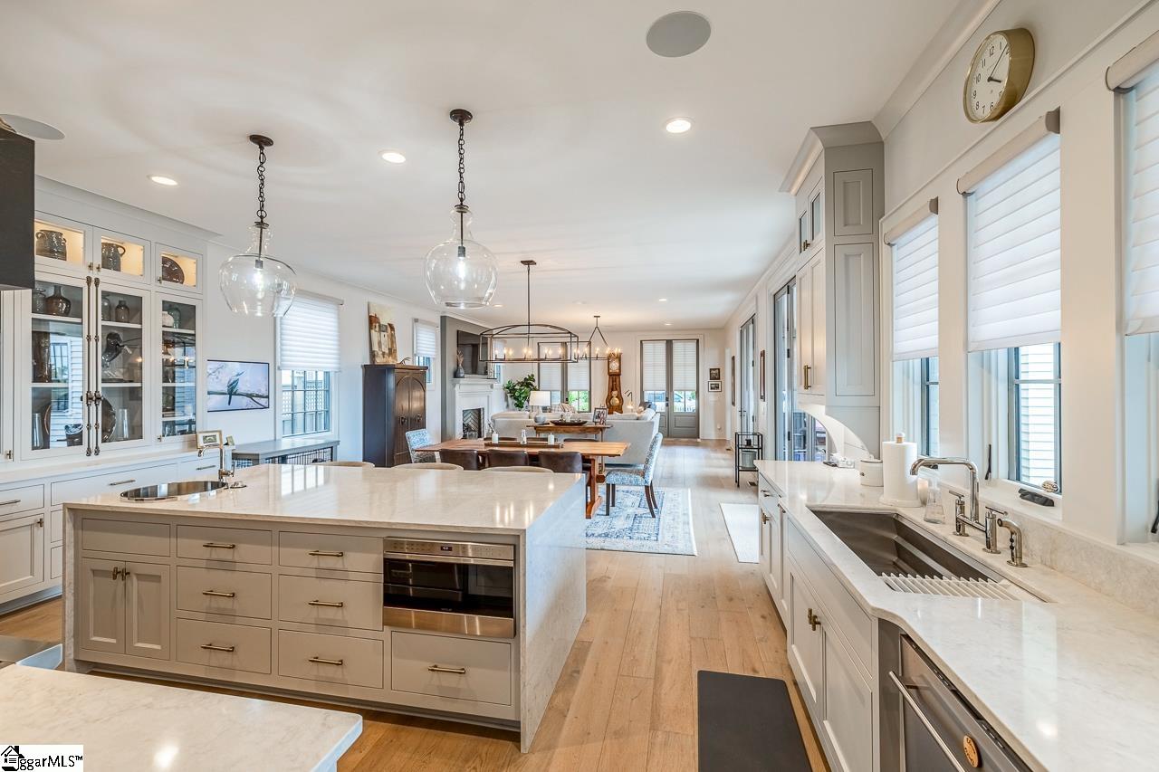 201 Rembert Street Greenville, SC 29615 - Photo 15 of 50