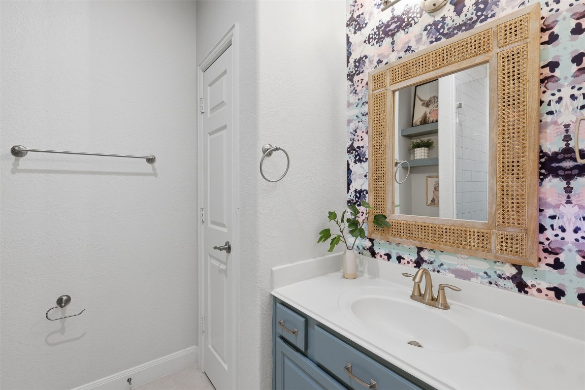 6718 Honeycrest Lane Spring, TX 77389 - Photo 18 of 50