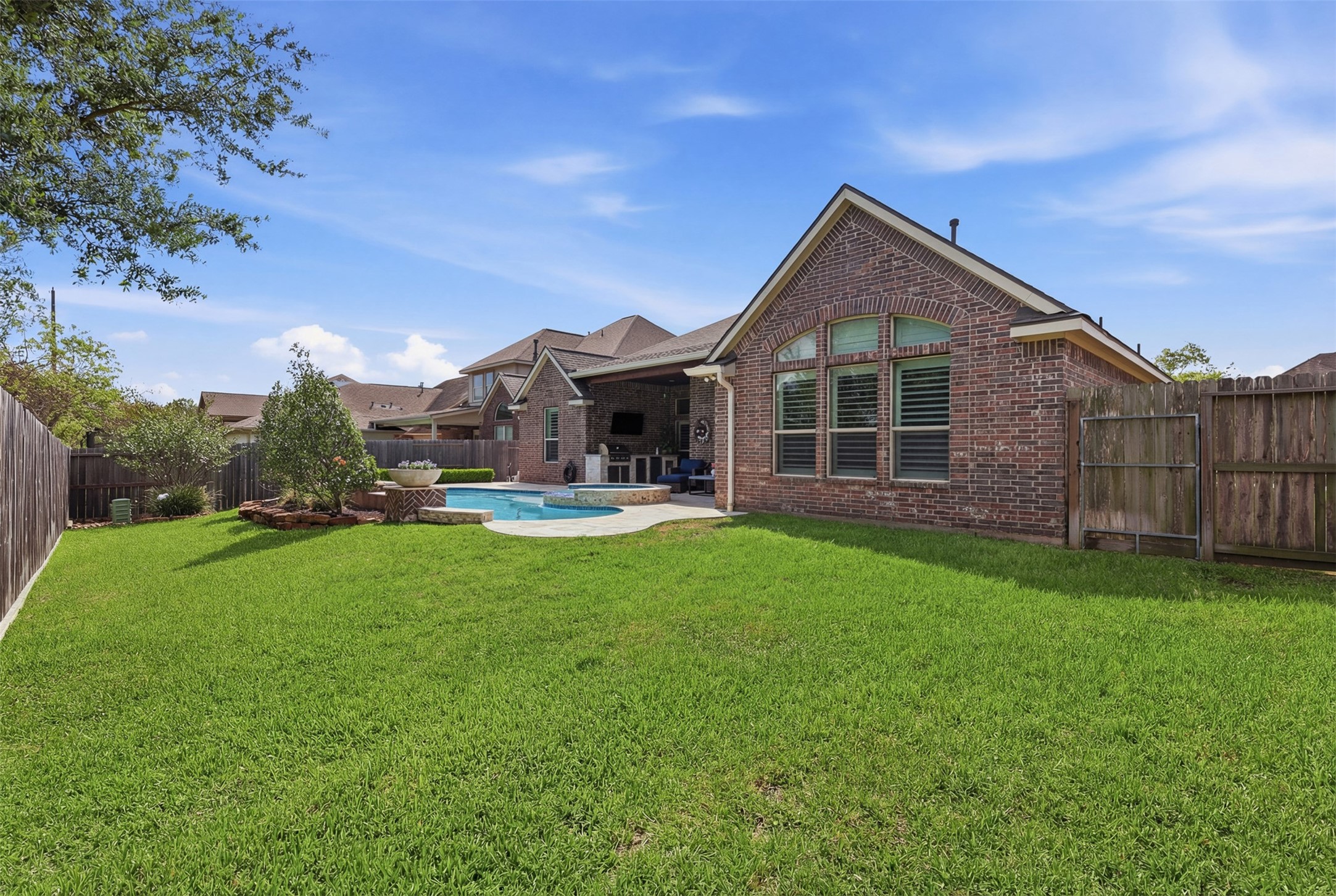 6718 Honeycrest Lane Spring, TX 77389 - Photo 29 of 50