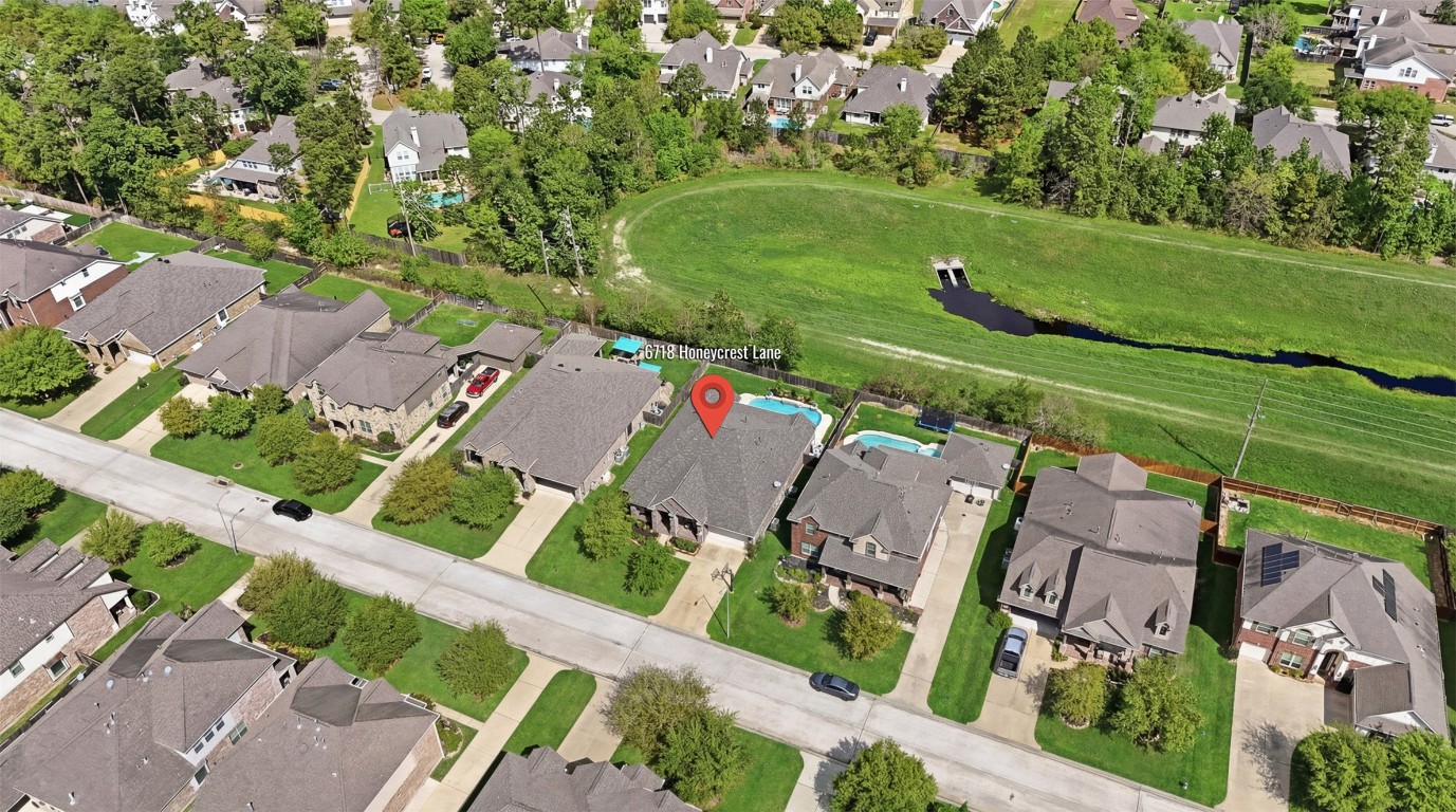 6718 Honeycrest Lane Spring, TX 77389 - Photo 37 of 50