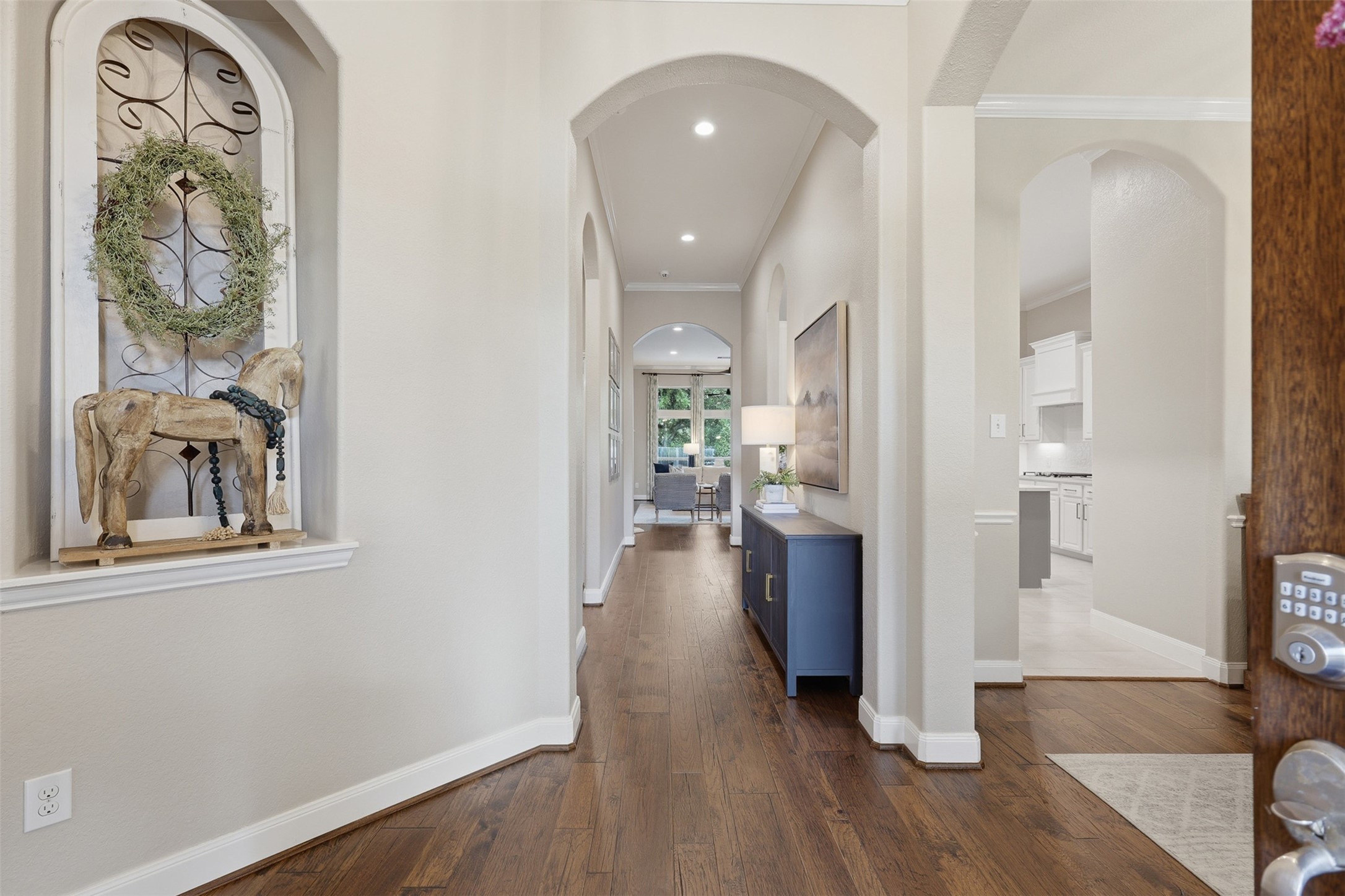 6718 Honeycrest Lane Spring, TX 77389 - Photo 5 of 50