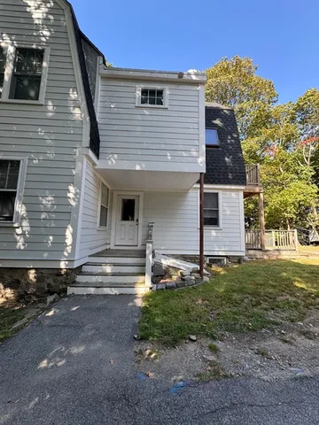 $3,000 | 62 Crosby Road, Unit 1, Newton, MA 02467