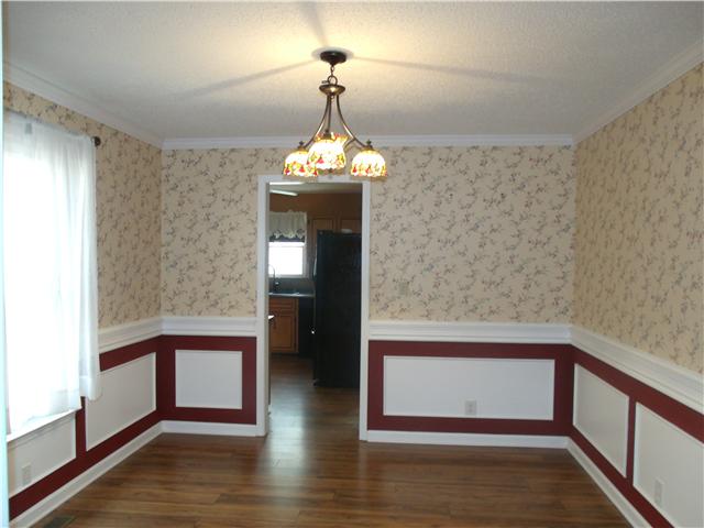 676 Vaughan Road Clarksville, TN 37043 - Photo 4 of 20 Formal Dining