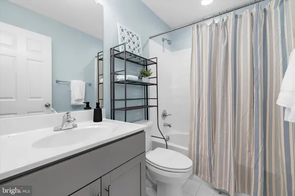 $615,000 | 15610 Steamboat Way, Olney, MD 20906