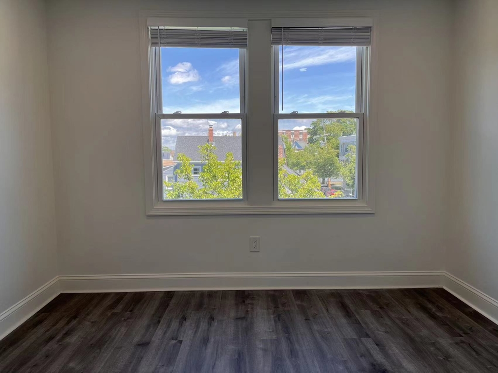 336 Lowell Street, Unit 2 Somerville, MA 02145 - Photo 12 of 15