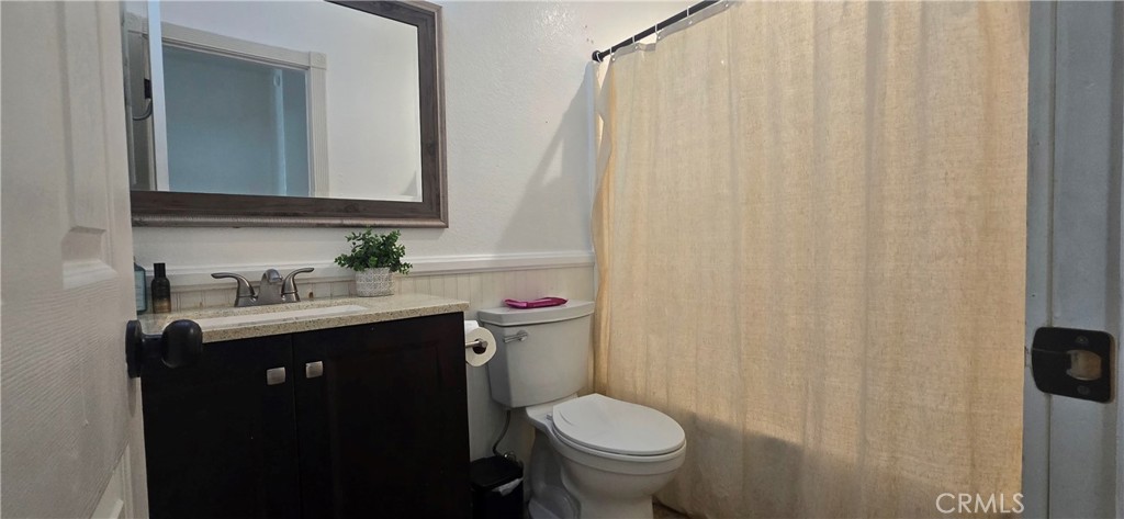 1158 West Cornell Street Rialto, CA 92376 - Photo 20 of 28 Bathroom at the hallway