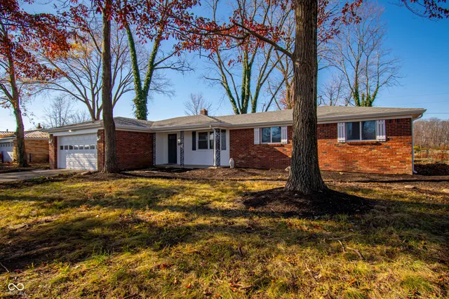 $299,999 | 8949 South McGray Drive, Pendleton, IN 46064