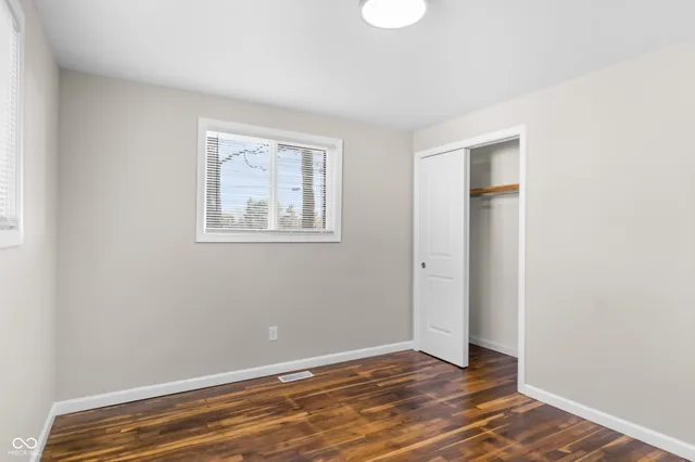 $299,999 | 8949 South McGray Drive, Pendleton, IN 46064