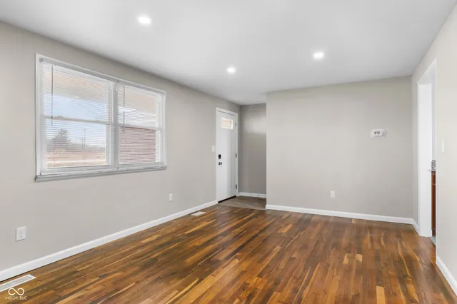 $299,999 | 8949 South McGray Drive, Pendleton, IN 46064