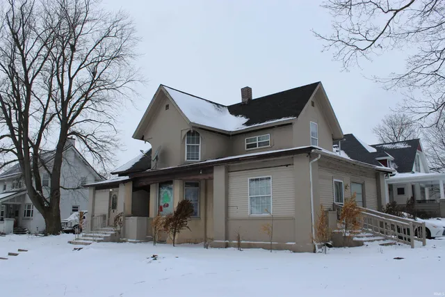 $229,000 | 403 North Main Street, Kendallville, IN 46755