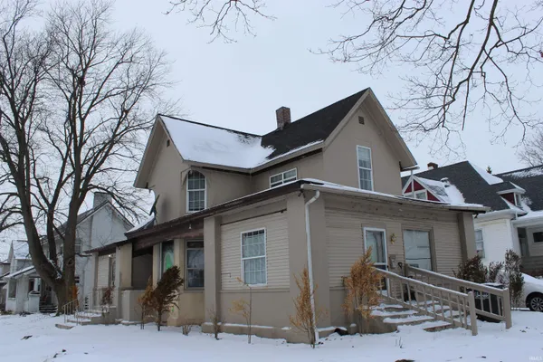 $229,000 | 403 North Main Street, Kendallville, IN 46755