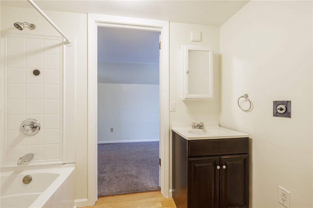 4857 West Ridge Road Parma, NY 14559 - Photo 27 of 43