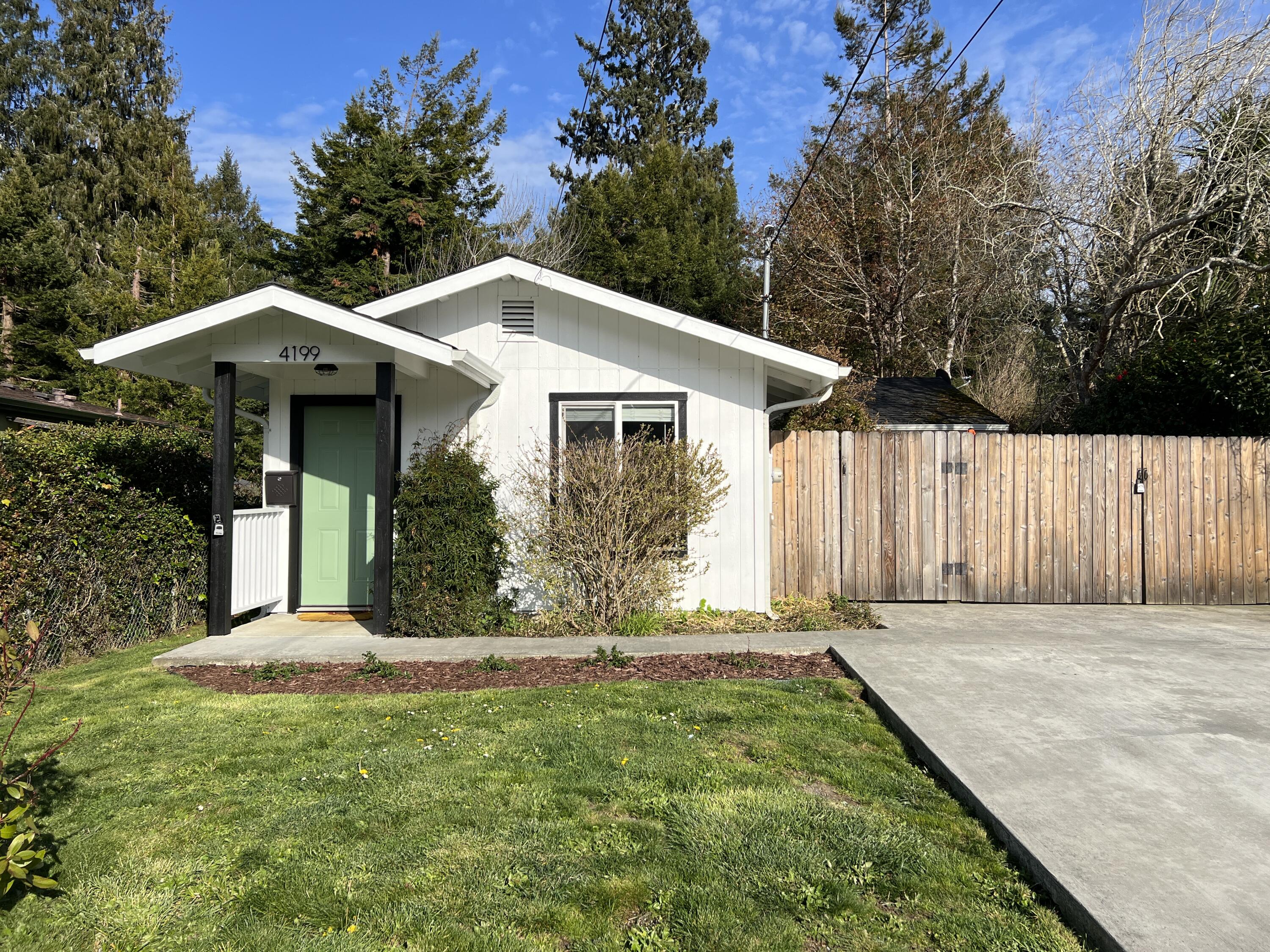 4199 Excelsior Road Eureka, CA 95503 - Photo 2 of 81
