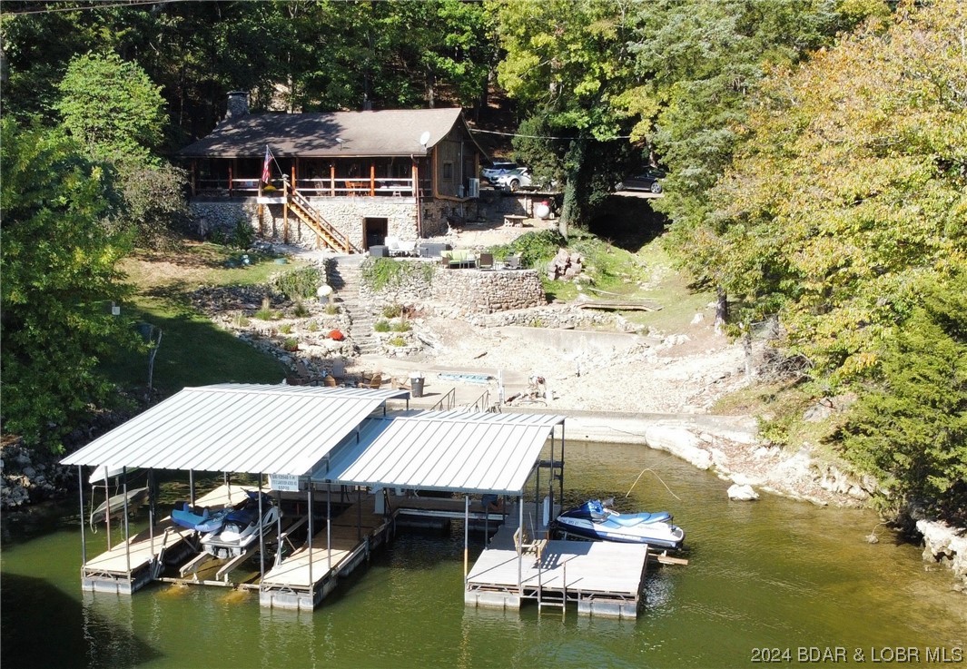 PRIVATE SETTING WITH DEEP WATER, COVE PROTECTION,