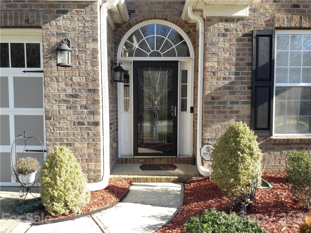 10937 Round Rock Road Charlotte, NC 28277 - Photo 5 of 37 Gallery Image 5