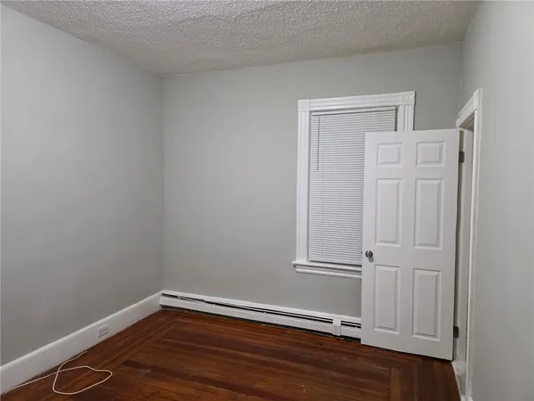 $2,000 | 108 Lenox Avenue, Unit 1, Providence, RI 02907