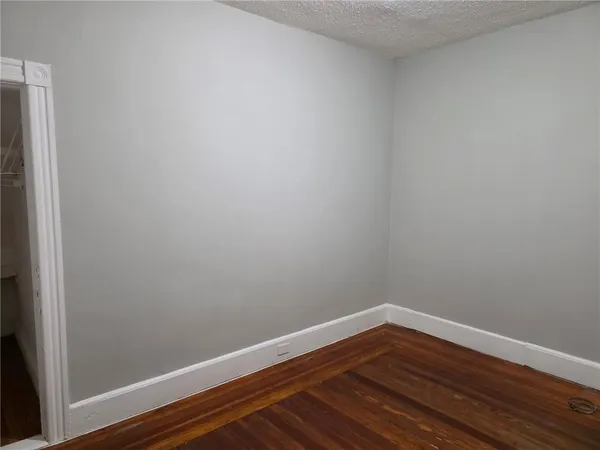 $2,000 | 108 Lenox Avenue, Unit 1, Providence, RI 02907