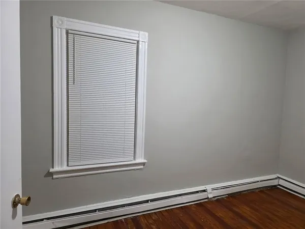 $2,000 | 108 Lenox Avenue, Unit 1, Providence, RI 02907